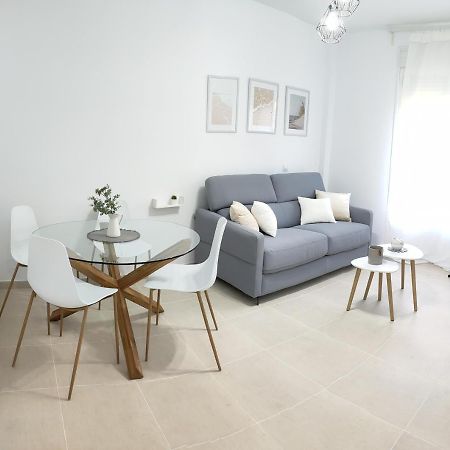 Relax Chiclana-Aparcamiento Privado-Tv Cable-Wifiplus-Aire Acond-Incluido ชิกลานา เด ลา ฟรอนเตรา ภายนอก รูปภาพ